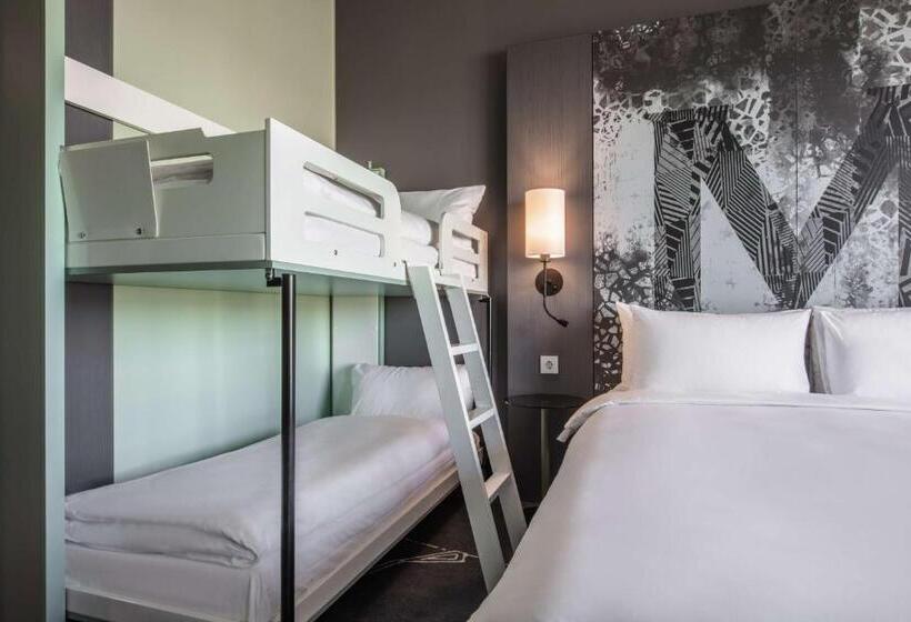 Семейный Номер, Radisson Blu Metropol Helsingborg