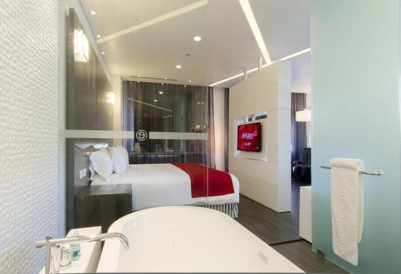 جناح سرير كينج, Ramada Encore By Wyndham San Luis Potosi
