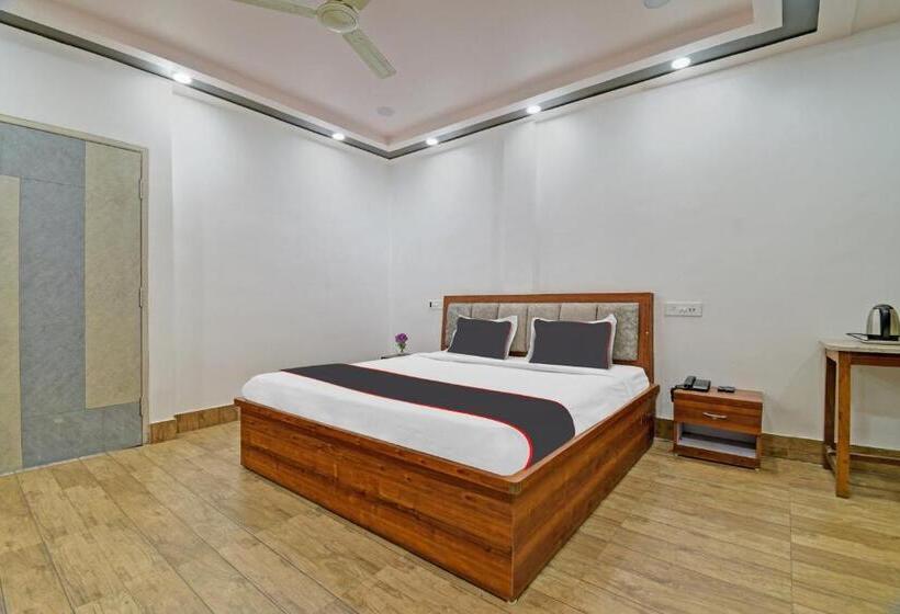 اتاق کلاسیک سه تخته, Collection O 809269 The Grand Megha Resort