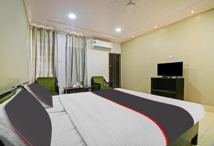 اتاق کلاسیک سه تخته, Collection O 809269 The Grand Megha Resort