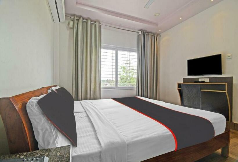اتاق کلاسیک سه تخته, Collection O 809269 The Grand Megha Resort