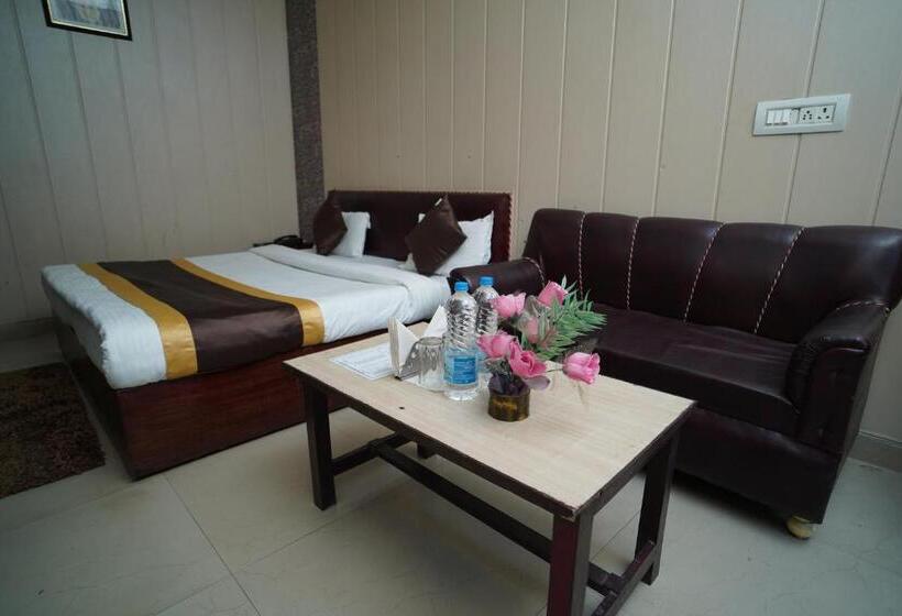 Номер Deluxe, Rama Blue Resort And Restaurant