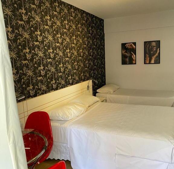 Quarto Triplo Economy, Garvey Park