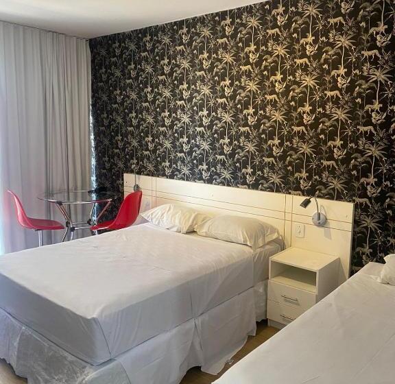 Quarto Triplo Economy, Garvey Park