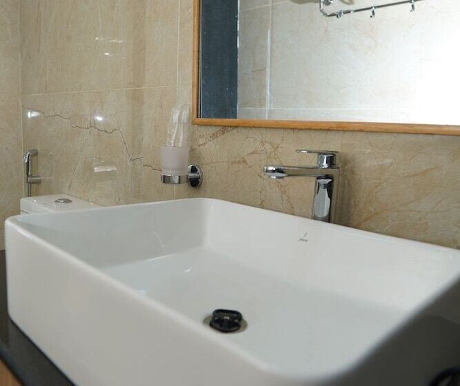 اتاق استاندارد, Lotus Club Boutique
