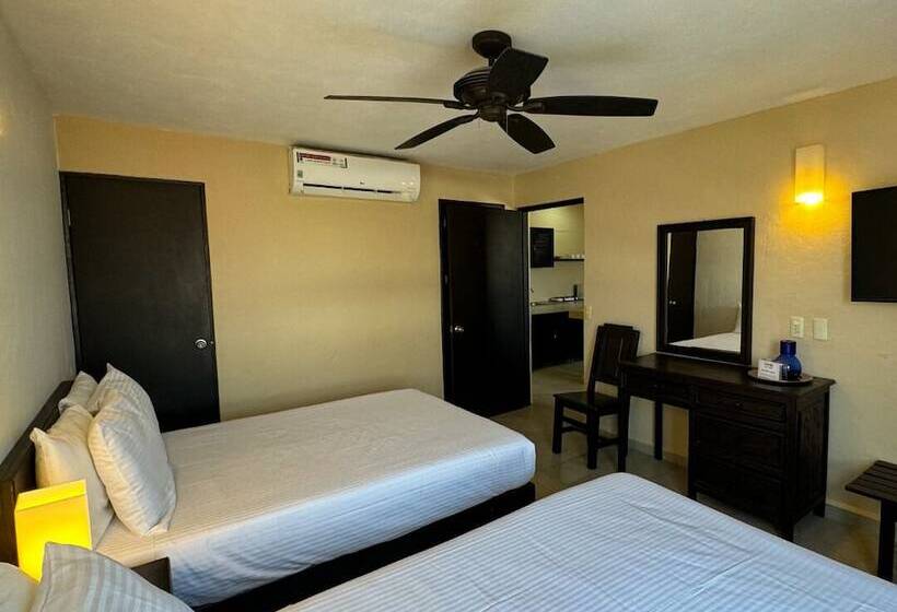 Studio Standard, Barra De Navidad