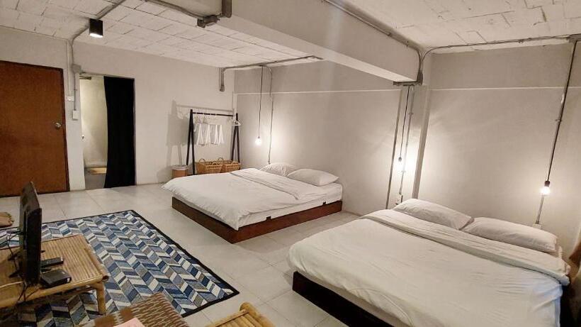 스탠다드 트리플 룸, Happynest Inspiring Hostel
