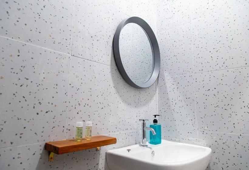 带阳台的豪华间, Kamala Beach Residence Sha Extra Plus