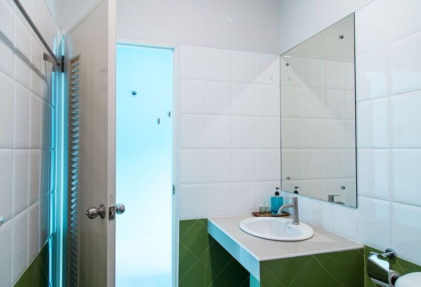带阳台的豪华间, Kamala Beach Residence Sha Extra Plus