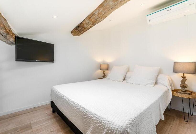 디럭스 스위트, Maison Carles Bnb