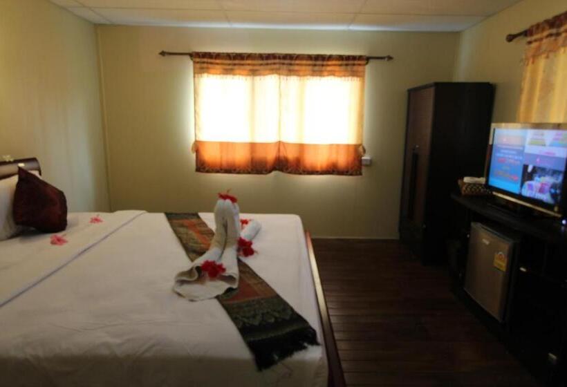 Бунгало Deluxe, Phi Phi Ba Kao Bay Resort