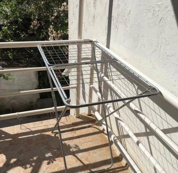 اتاق استاندارد سه نفره, Sobe Krin  Smestaj Canj
