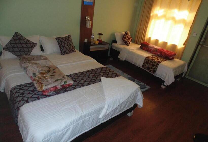 اتاق لوکس با بالکن, River Fun Beach Resort