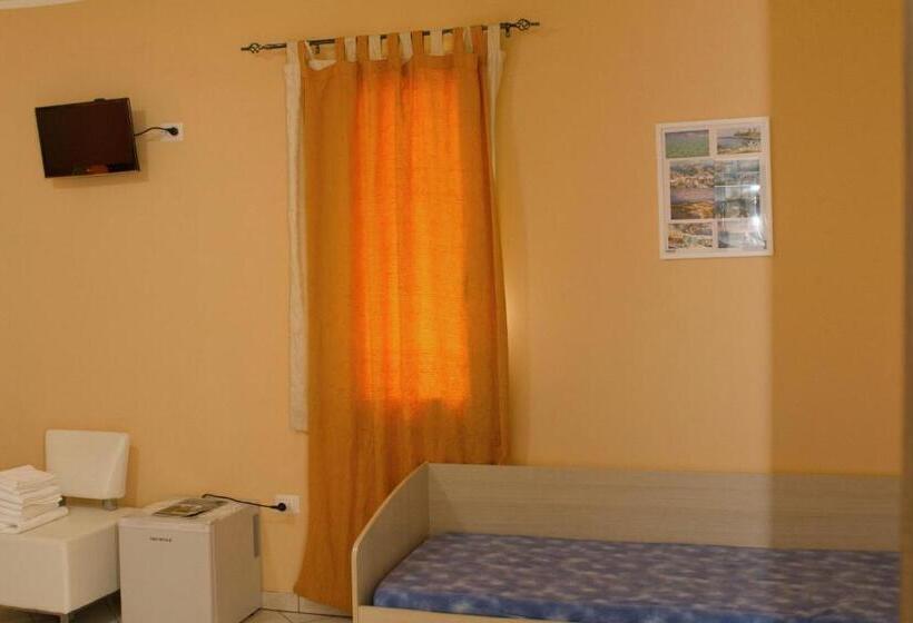 Четырехместный Номер Стандарт, B&b L Angolo