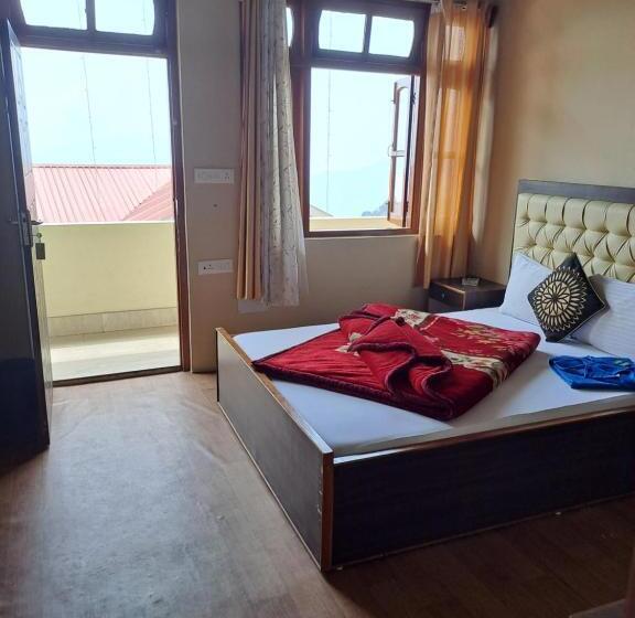 اتاق لوکس, Great Eastern Valley Residency