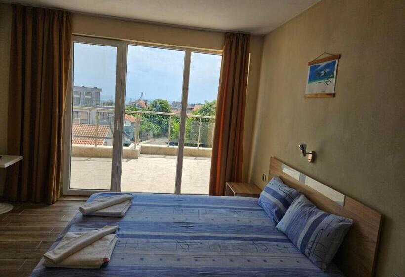 Apartamento 1 Dormitório Vista Mar, Silitur Central