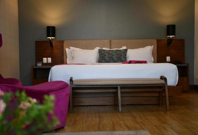 سوئیت پرزیدنت, Fch Hotel Expo Adults Only