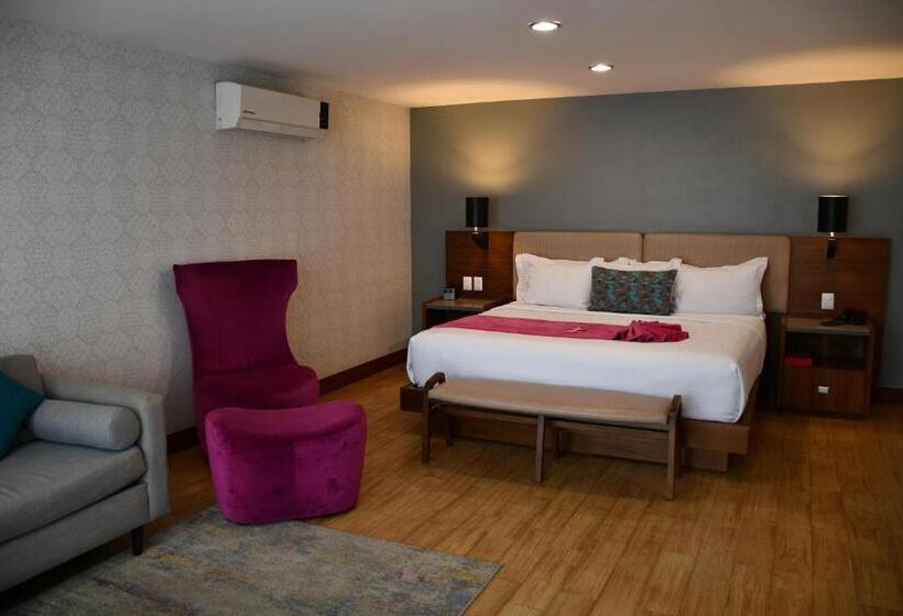 سوئیت پرزیدنت, Fch Hotel Expo Adults Only