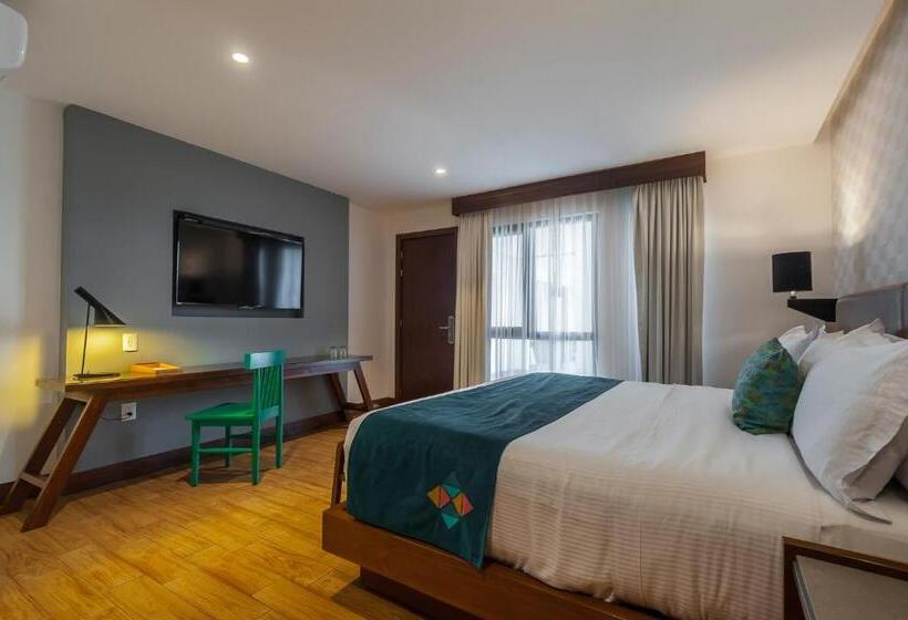 سوییت, Fch Hotel Expo Adults Only