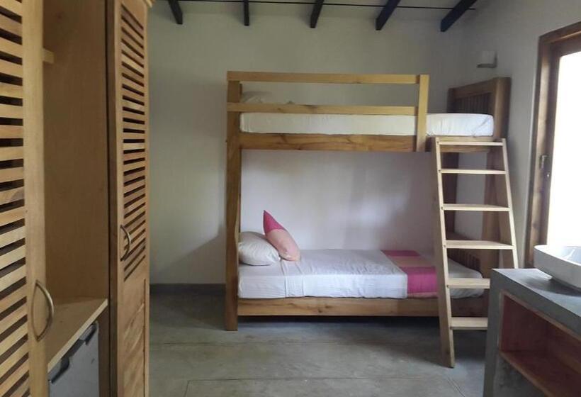 اتاق خانوادگی, Handagedara Resort & Spa