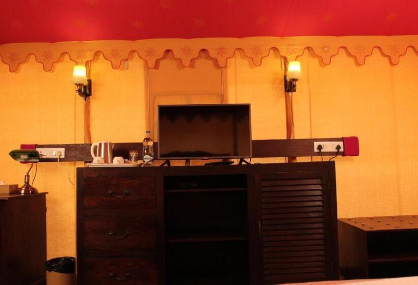 Номер Deluxe Кровать Кинг, Serena Beach Resort