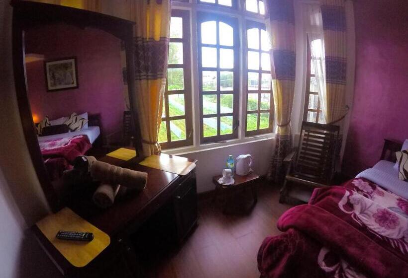 Номер Стандарт Вид на Горы, Nuwara Eliya Hills Rest