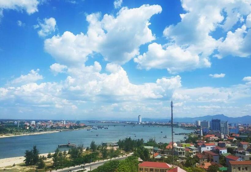سوییت اجرایی, Muong Thanh Luxury Nhat Le