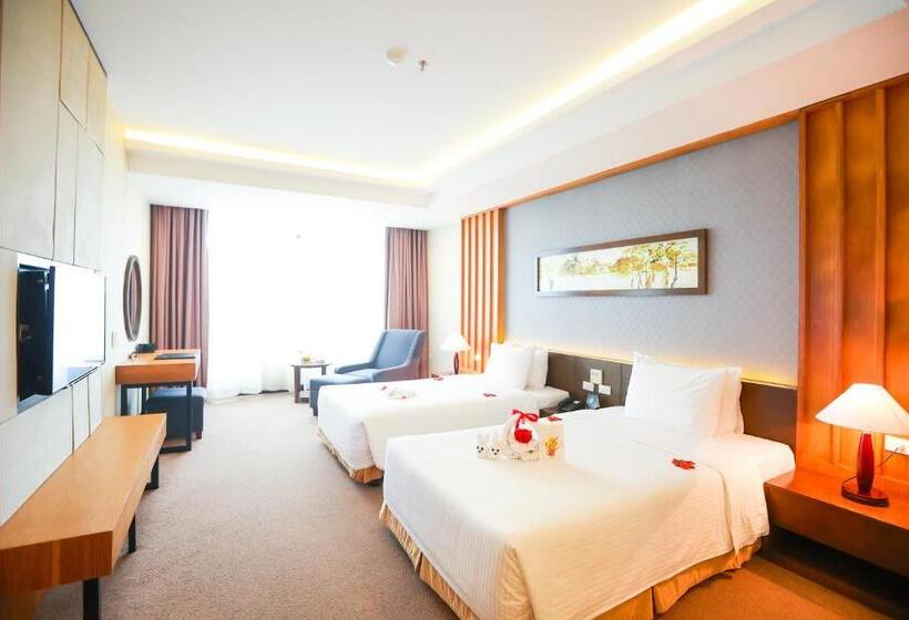 اتاق لوکس با چشم‌انداز دریا, Muong Thanh Luxury Nhat Le