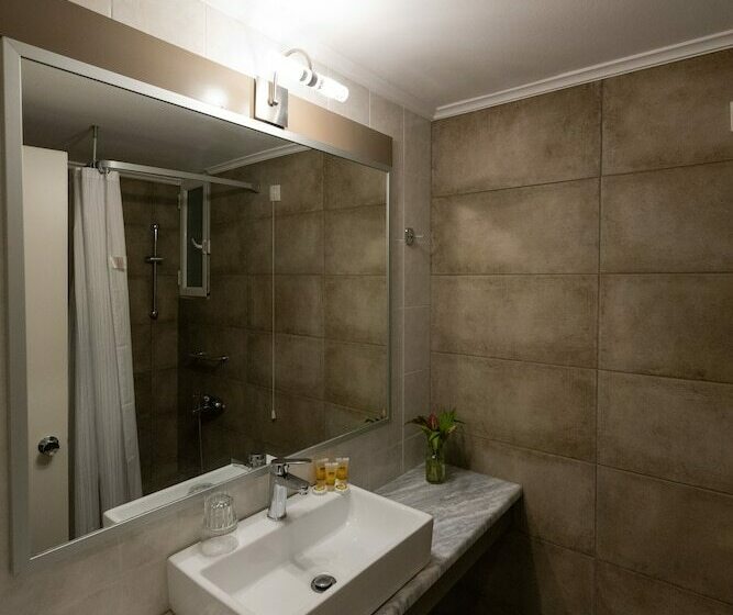 Quarto Deluxe Vista Mar, Ostria