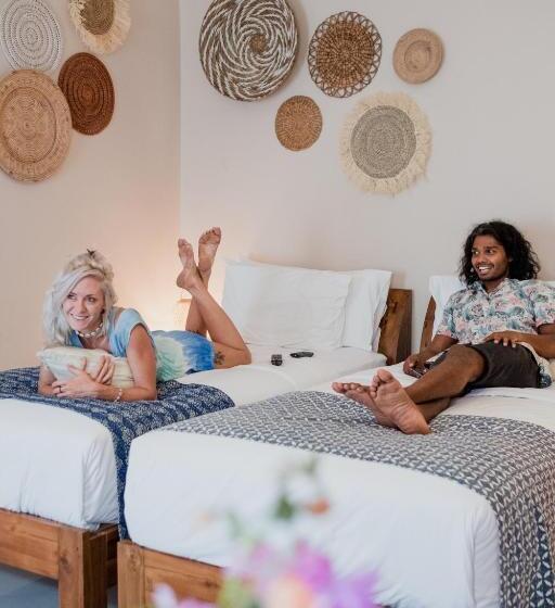Классический Номер, Pesona Beach Resort & Spa
