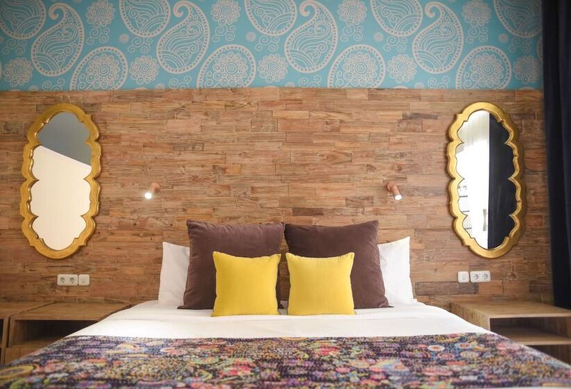 Quarto Estandar Cama King, Pesona Beach Resort & Spa