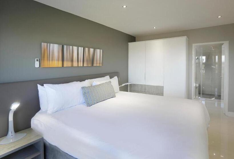 דירת פנטהאוז 2 חדרי שינה, The Capital On Bath