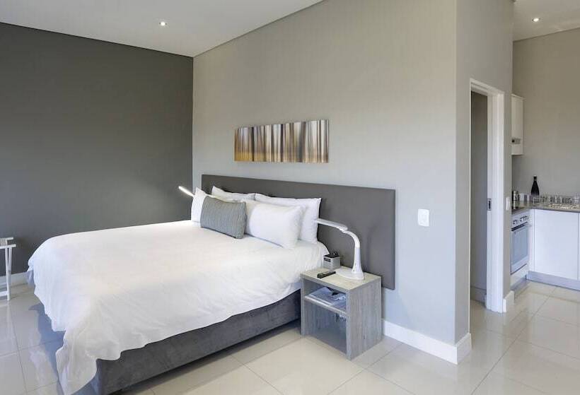 דירת פנטהאוז 2 חדרי שינה, The Capital On Bath