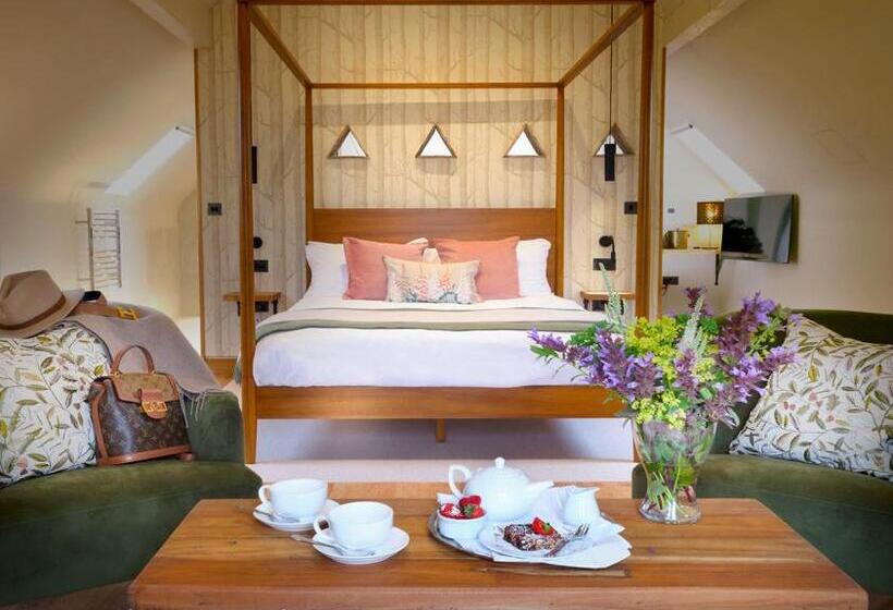 デラックススイート, Abbots Grange Manor House