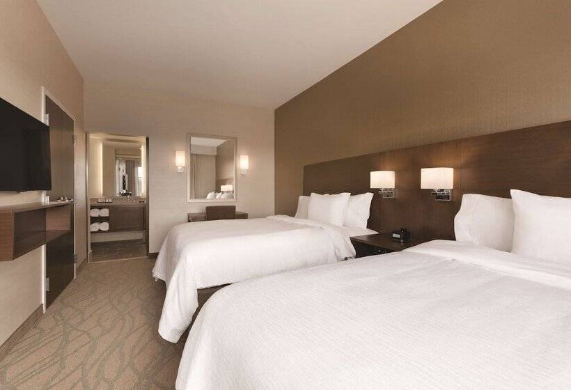 Люкс, Embassy Suites By Hilton Akroncanton Airport