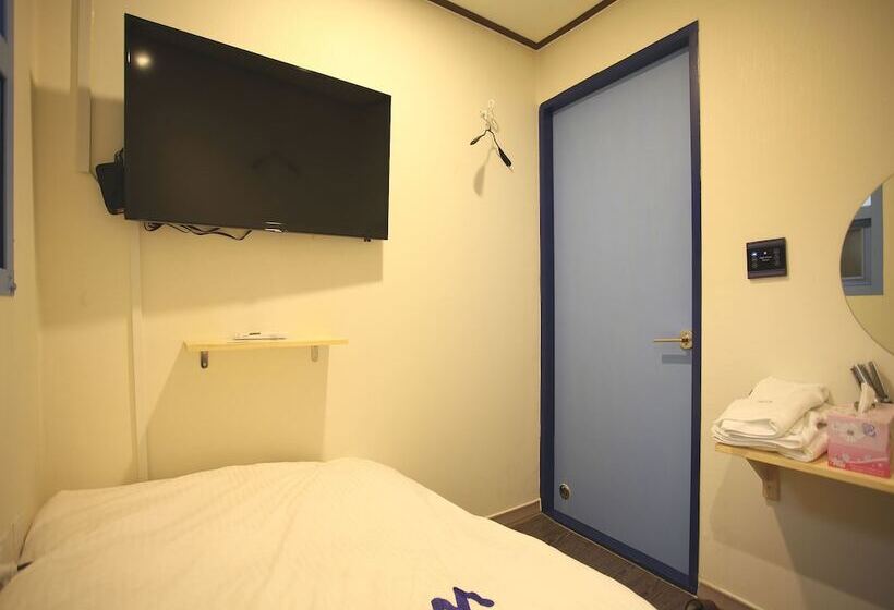 스탠다드 싱글 룸, W Mini Hotel   Hostel