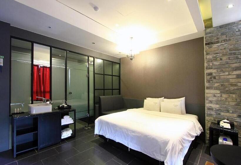 اتاق لوکس, Almond Hotel Busan Station