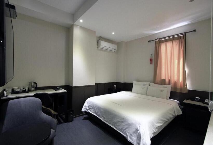 Номер Superior, Almond Hotel Busan Station