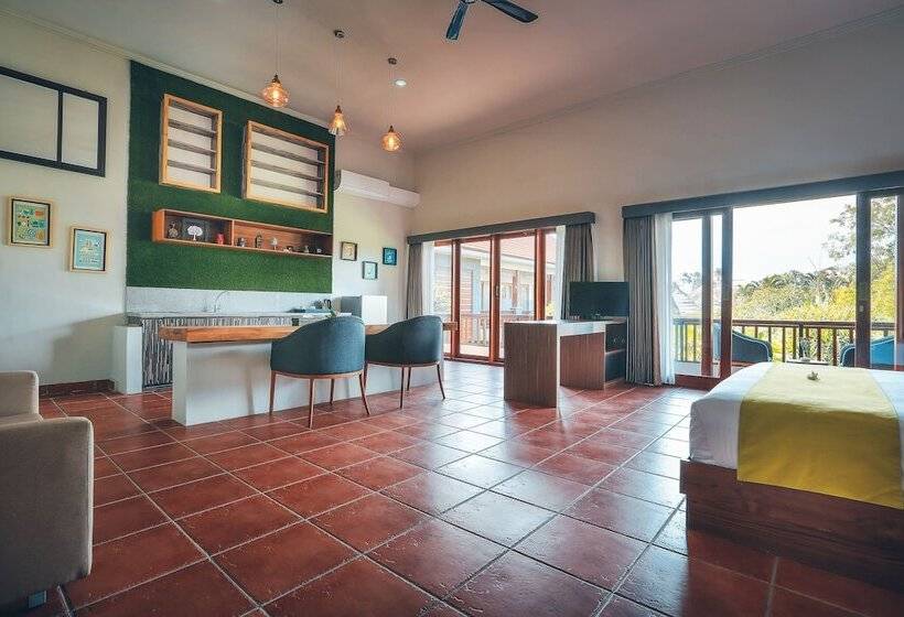 سوییت لوکس, Kubu Cempaka Seminyak