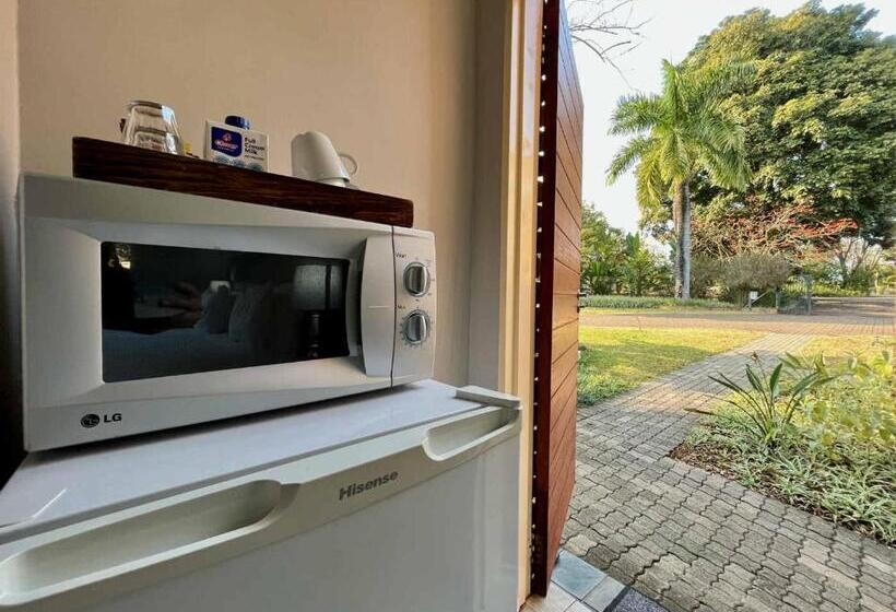 اتاق استاندارد, Ilanda Guest House