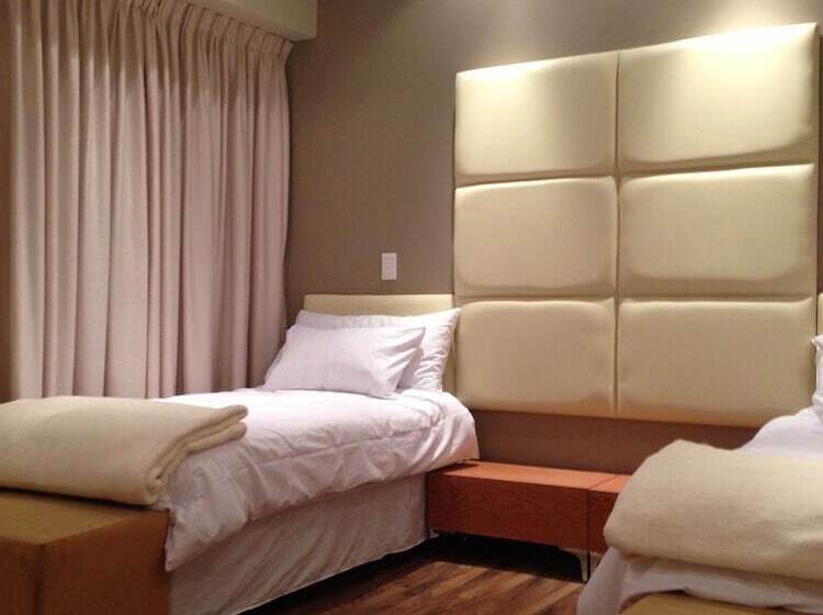 Quarto Triplo Estandar, Sunset Beach Guesthouse