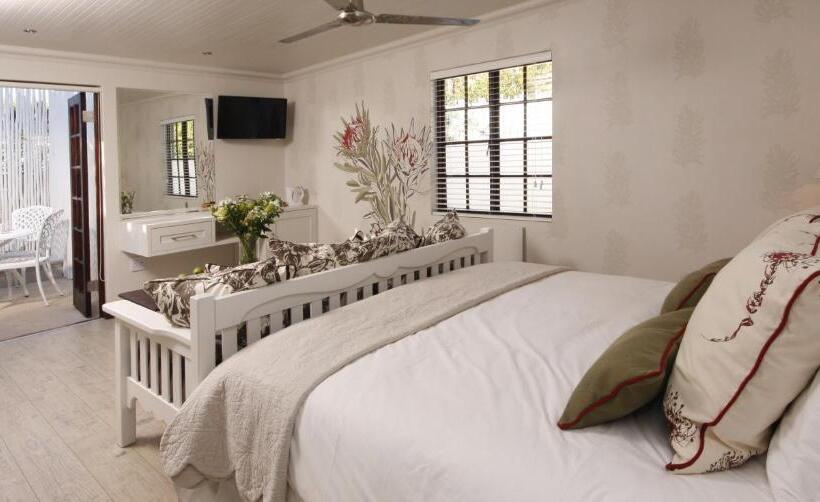 스탠다드 룸, The Potting Shed Guest House