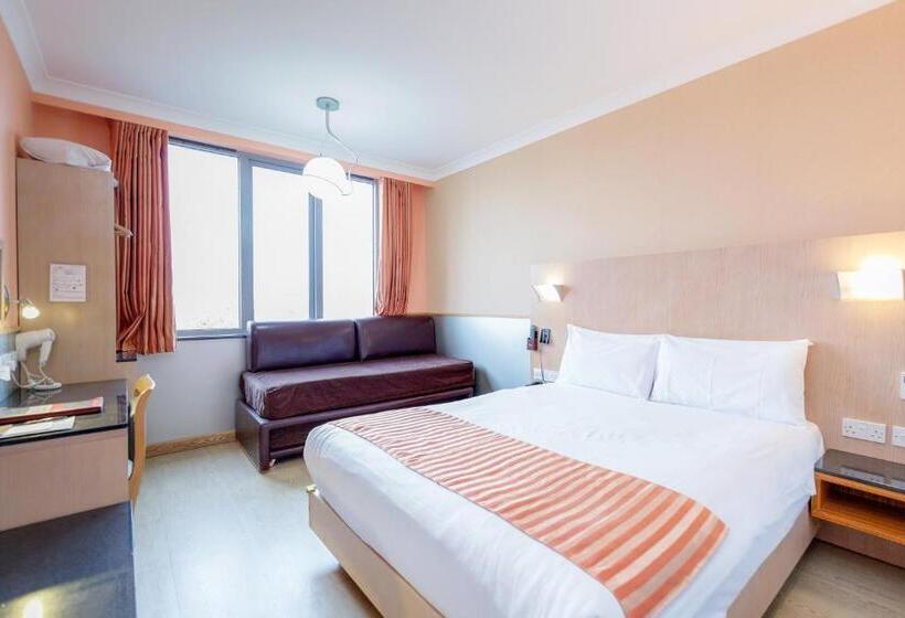 Номер Стандарт, Eurotraveller Hotel   Premier   Harrow