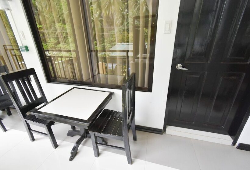 Standardrum King Size Säng, Swiftlets Inn