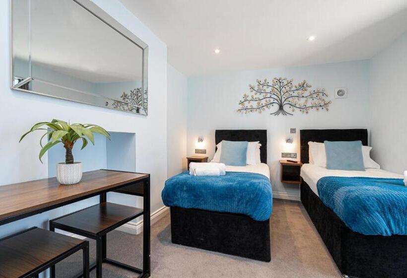 Номер Стандарт, Ocean Stays Hotel, Plymouth