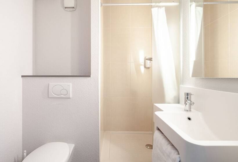 Номер Стандарт, B&b Hotel Paris Le Bourget