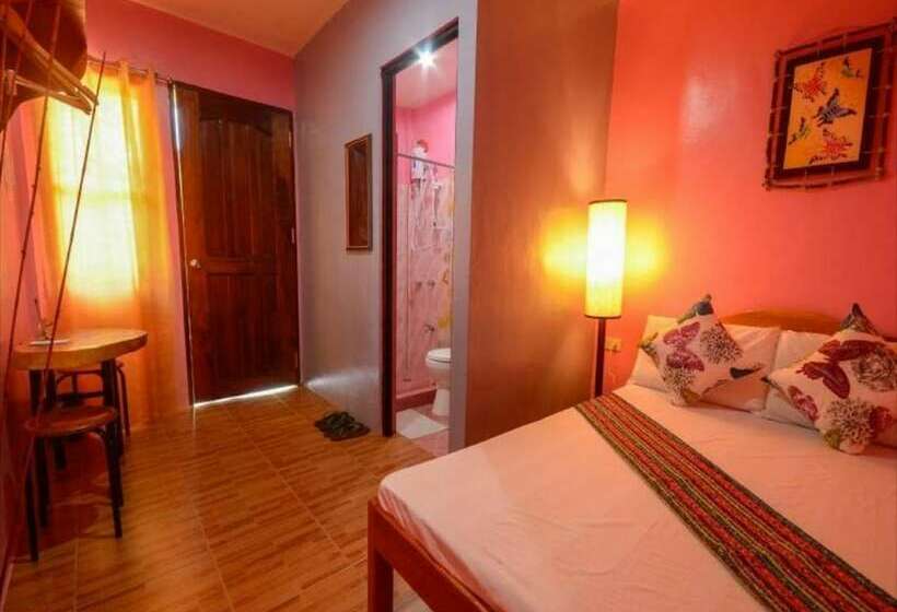 اتاق لوکس, Butterfly Totem Guesthouse