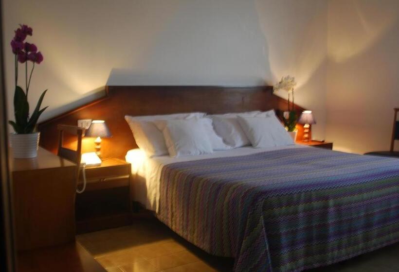 غرفة قياسية, Albergo Smeraldo