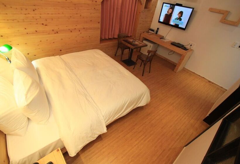 اتاق لوکس, Hound Hotel Changwon Terminal