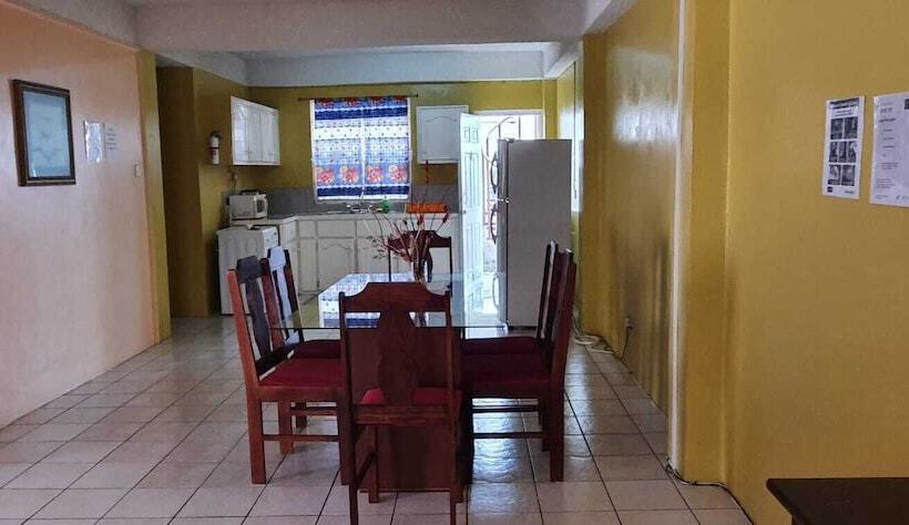 آپارتمان کامفورت 2 خوابه, Aanola Villas